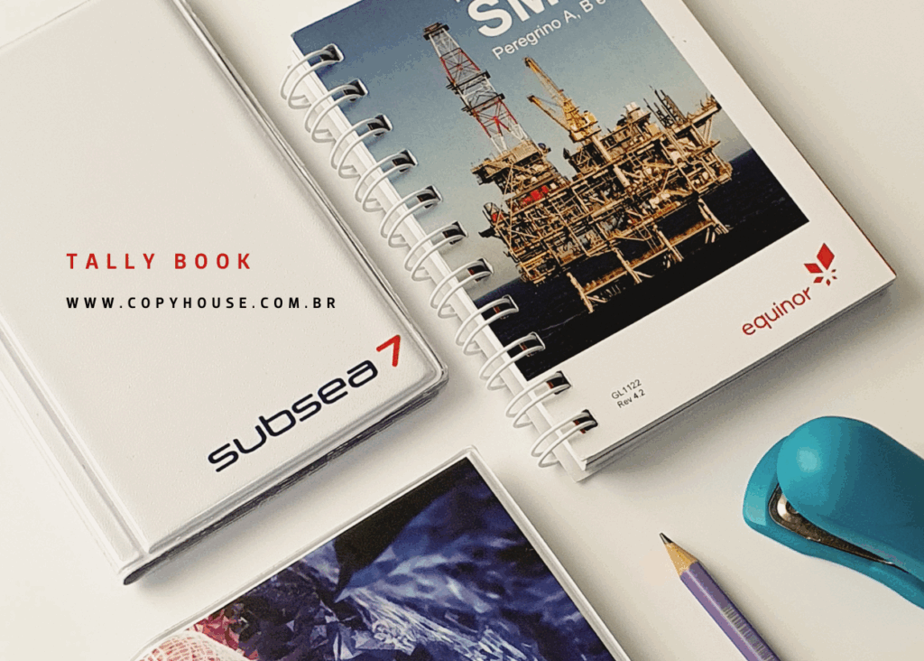 Tally Books com capa plástica de alta resistência produzidos pela Copy House para empresas do setor de energia e óleo e gás.
